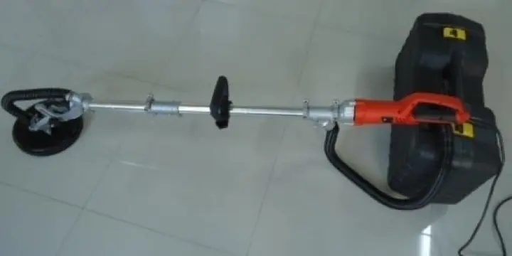 nouveau ponceuse girafe 2013