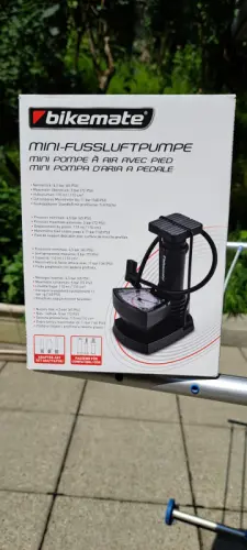 Pompe à pied pour vélo à Lausanne