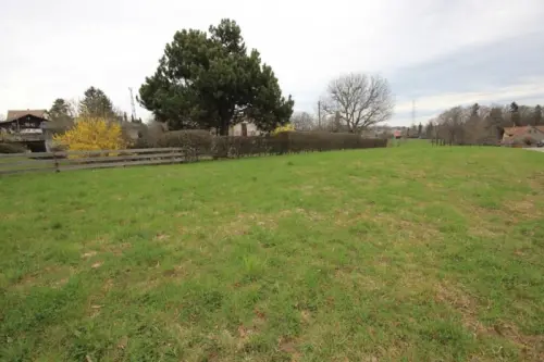 Pour la construction de 2 villas mitoyennes à Savigny