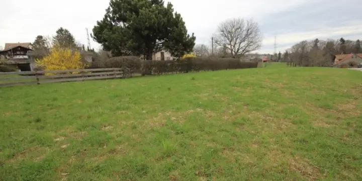 Pour la construction de 2 villas mitoyennes