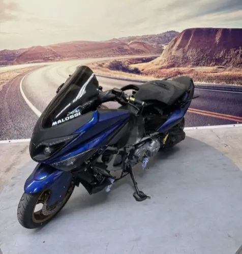 Yamaha XP 500 A T-Max Akrapovic Teile Export ab 2499.00 à Zürich