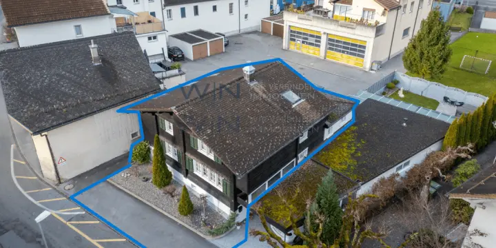 Haus der Extraklasse: Ruhig & komplett neu