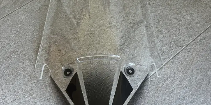 Pare brise Turing Givi avec déflecteur MRA pour Triumph Tiger Sport 800 ou 660