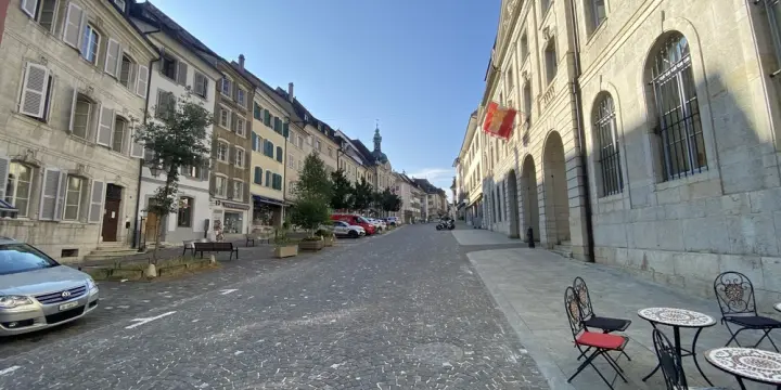 Appartement de 3,5 pièce 1er étage.