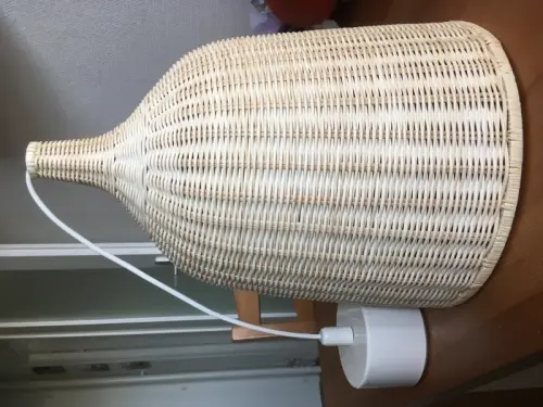 Lampe à suspension rustique à Ecublens