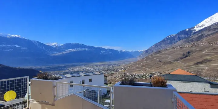 A VENDRE: Attique 4.5 pces avec vue panoramique - Savièse (Chandolin)