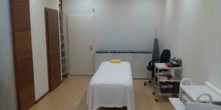 Pièce pour thérapeute dans un centre de soins
