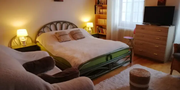 Chambres meublées individuelles à louer au mois