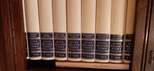 Plusieurs collections de livres à Thônex