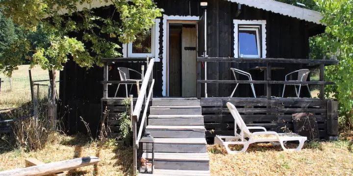 Mini-chalet à louer à l’année