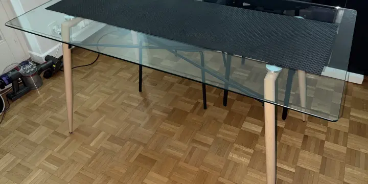 Table à manger design, plateau verre, 150 × 80 cm