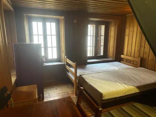 Studio meublé courte durée a louer à Chalais