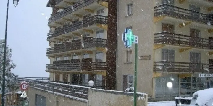 Loue T2 à 50m des pistes de ski