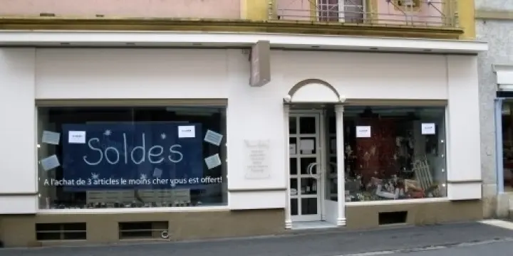 magnifique magasin  centre de neuchâtel