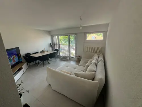 Magnifique appartement 3.5 pièces rénové – à Neuchâtel