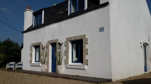 BRETAGNE LOCQUIREC Location maison 10' à pied de la plage à Locquirec