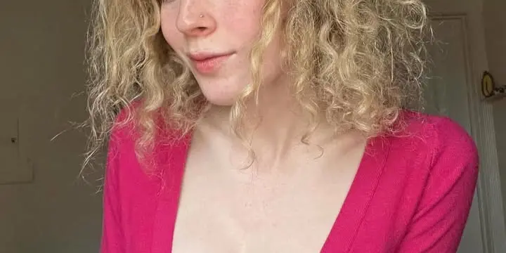 Trans avec beaucoup de sperme sans tabous