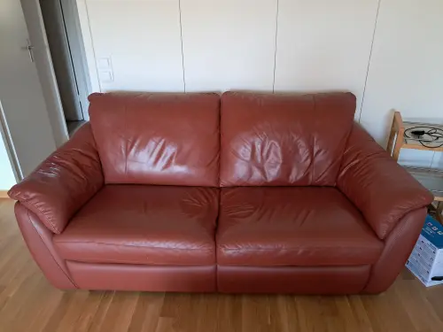Canape et pouffe cuir à Renens VD