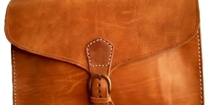 Cartable Cuir tarditionnel 100%