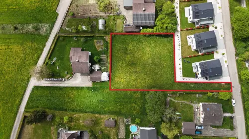 À vendre à Movelier terrain à bâtir de 1'468 m² à Movelier