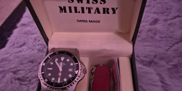 Montre SWISS MILITARY collection