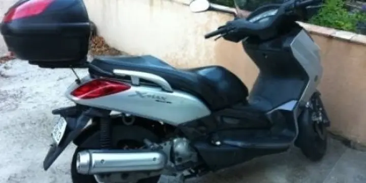 Scooter Yamaha xmax 125 cc
