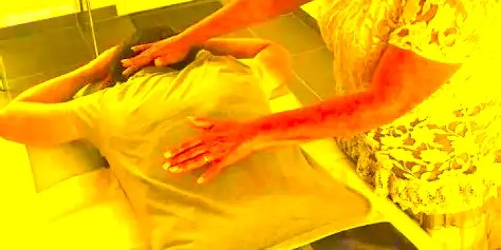 en prive massage thérapeutique réflexologie domicile